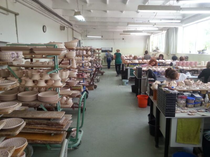 From Wrocław: Pottery Factory Private Tour - Pottery Characteristics and Production