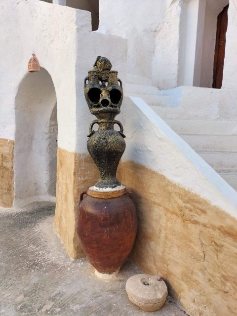 From Yasmine Hammamet/Kantaoui: 2-Day Sahara Tour With Meals - Accessibility Features