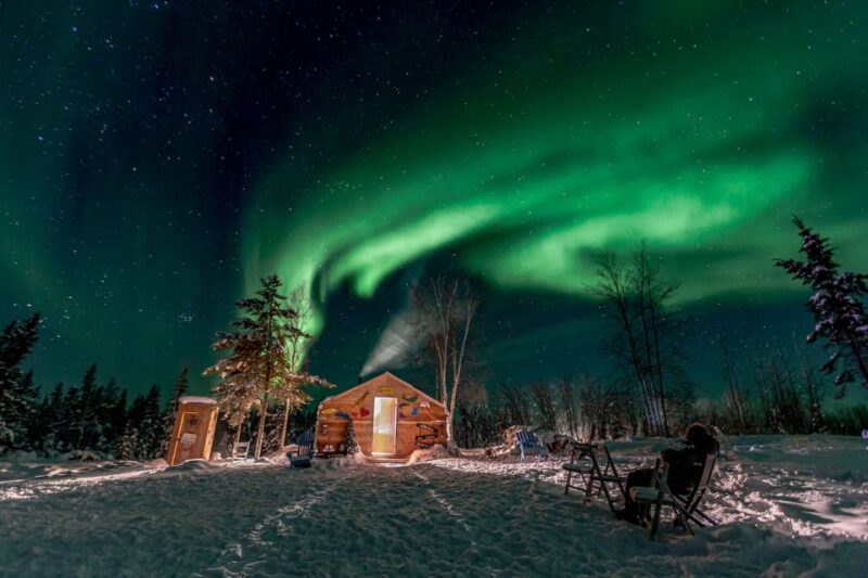 From Yellowknife: Aurora Borealis Tour With Cozy Cabin Base - Itinerary