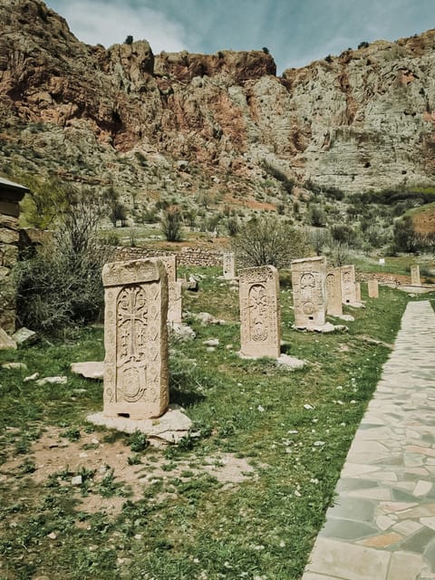 From Yerevan: Khor Virap, Noravank, Jermuk, and Areni Tour - Itinerary Highlights