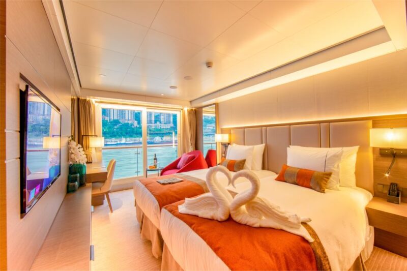From Yichang to Chongqing: 5-Day Cruise With Meals - Included in the Price