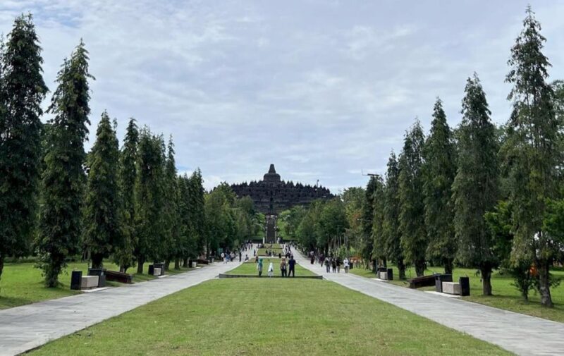 From Yogyakarta: 2-Day Temples, Volcano Sunrise, & Cave Tour - Borobudur Temple