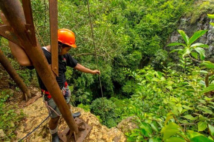 From Yogyakarta: 2Day Temple, Sunrise Volcano, and Cave Tour - Tour Policies