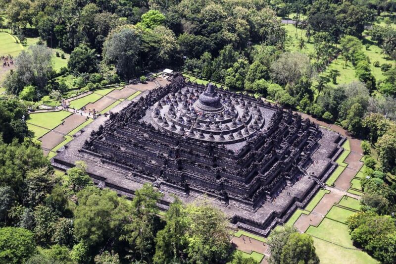 From YOGYAKARTA: BOROBUDUR AND PRAMBANAN TEMPLE DAY TOURS - Key Points