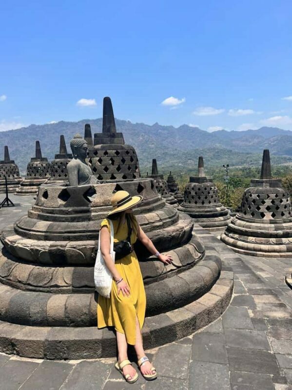 From Yogyakarta: Borobudur & Prambanan Temple Tour - From Yogyakarta: Borobudur & Prambanan Temple Tour