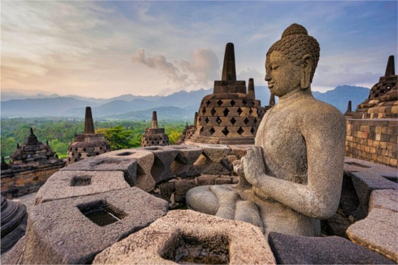 From Yogyakarta: Borobudur Sunrise 8-hour Includes Entry Fee - Itinerary Highlights