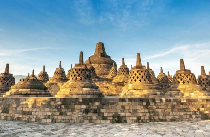 From Yogyakarta: Borobudur Sunrise or Sunset with Entry Fee - Key Points