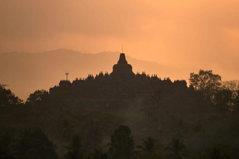From Yogyakarta: Borobudur Trip With Guided Tour Options - Key Points