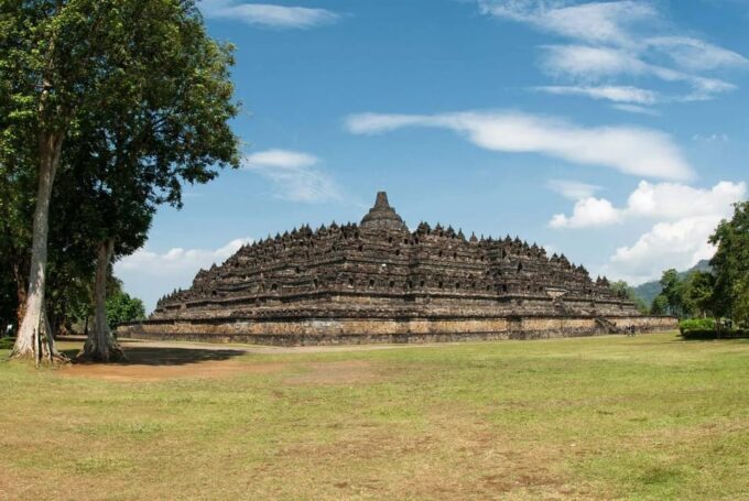 From Yogyakarta: Borobudur Trip With Guided Tour Options - Tour Policies and Flexibility