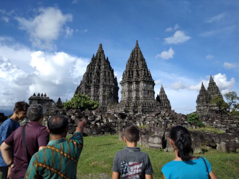 From Yogyakarta: Day Trip to Borobudur and Prambanan Temples - Itinerary Details