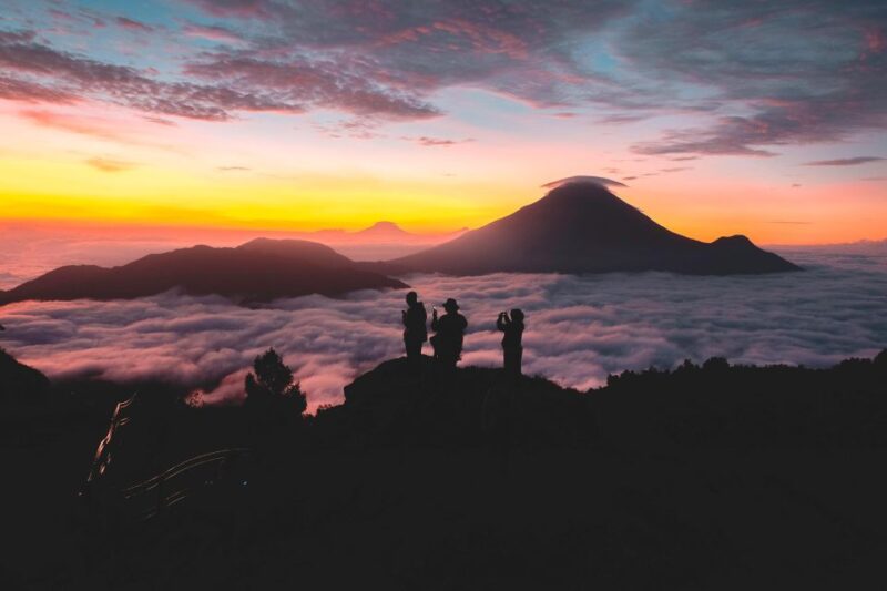 From Yogyakarta: Dieng, Dawns Embrace & Cultural Treasures - Customer Feedback