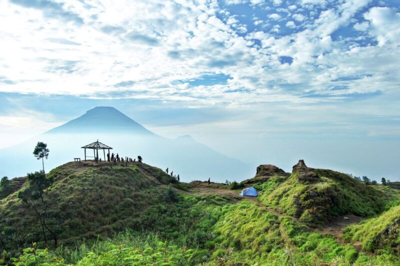From Yogyakarta: Dieng Plateau Golden Sunrise Guided Trip - Customer Reviews and Ratings