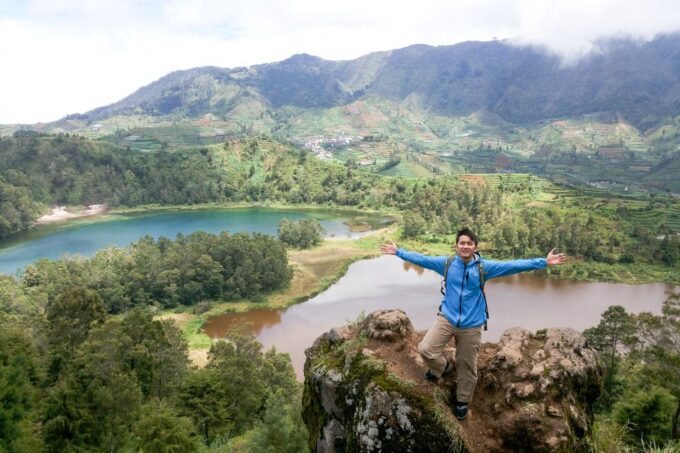 From Yogyakarta: Dieng Plateau Golden Sunrise Guided Trip - Witness Sunrise at Sikunir Hill
