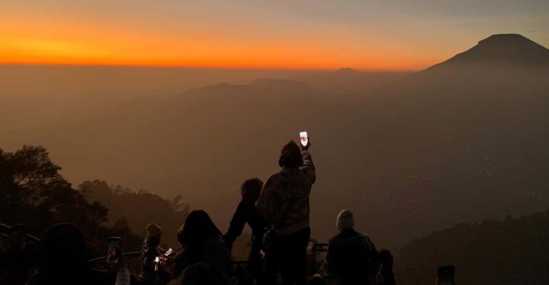 From Yogyakarta: Dieng Sikunir Sunrise and Cultural Heritage - Included Features