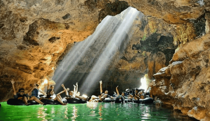 From Yogyakarta: Jomblang and Pindul Cave Adventure Day Tour - Travel Time