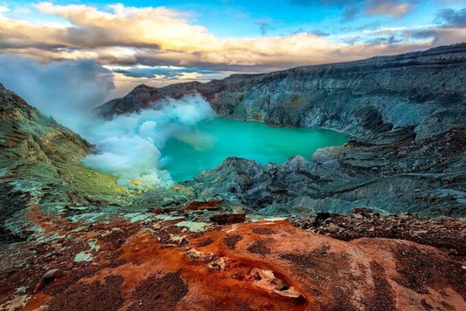 From Yogyakarta: Mount Bromo and Ijen Crater 3D2N Tour - Ijen Crater Trekking