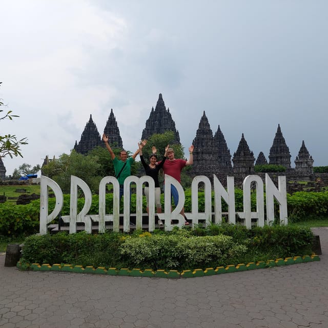 From Yogyakarta : One Day Tour Borobudur and Prambanan - Customer Feedback and Ratings