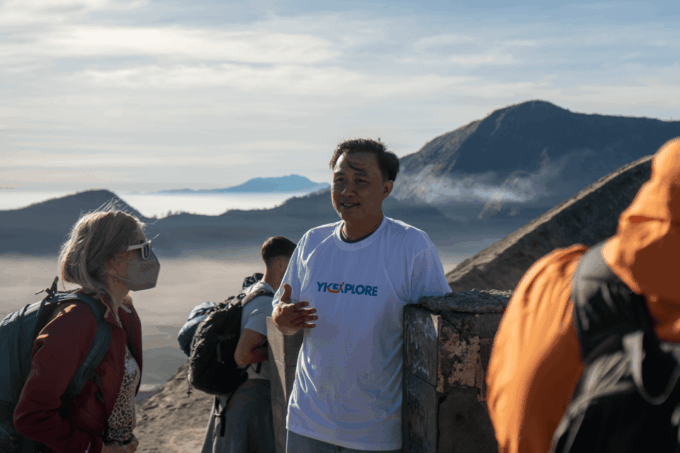 From Yogyakarta or Bali: Bromo Tumpaksewu Shared Guided Tour - From Yogyakarta