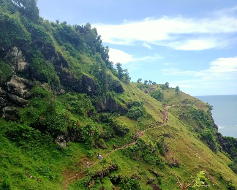 From Yogyakarta: Pengilon Hill and Hidden Beach - Inclusions and Exclusions