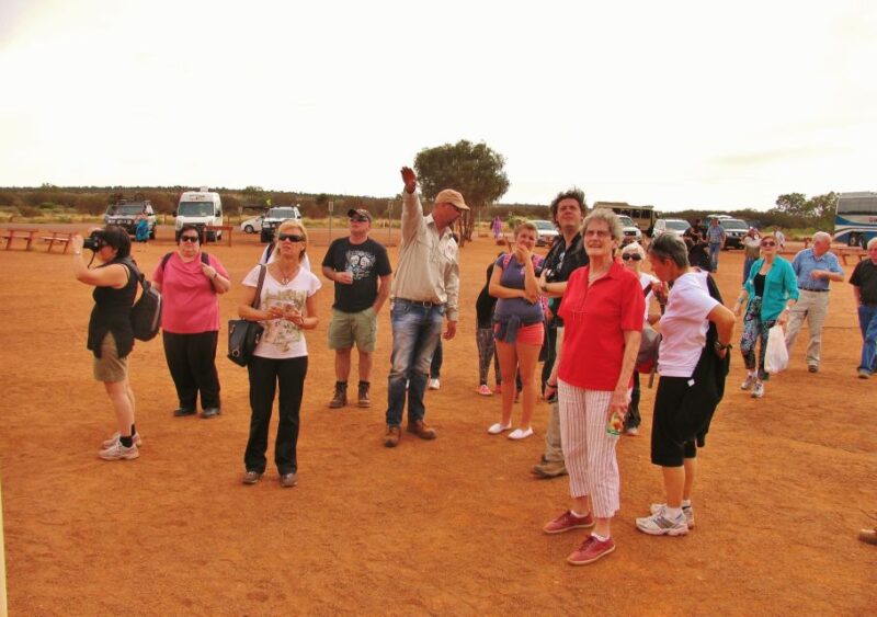 From Yulara: Uluru Tour With Base Walk and Sunset BBQ - Sunset BBQ Dinner