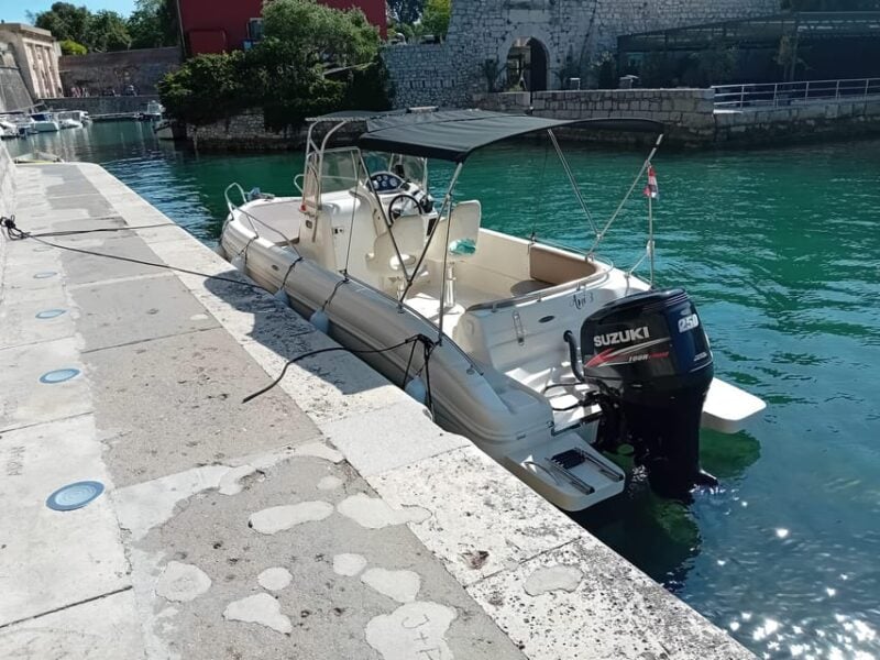 From Zadar: 3 Islands Speedboat Tour With Drinks and Diving - Good To Know