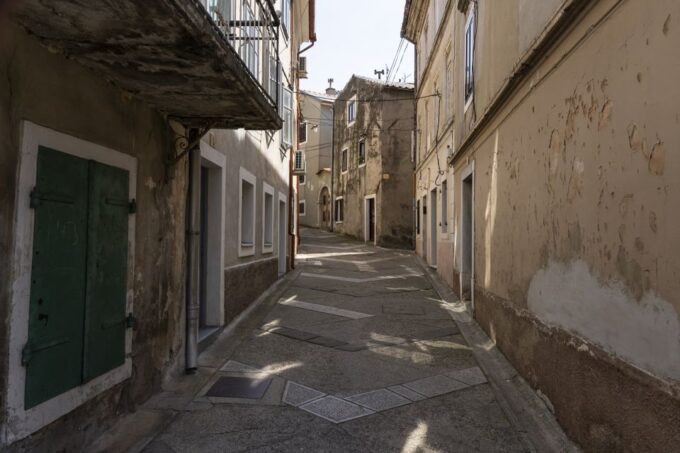 From Zadar: Full Day Private Tour of Medieval Motovun & Senj - Key Stops