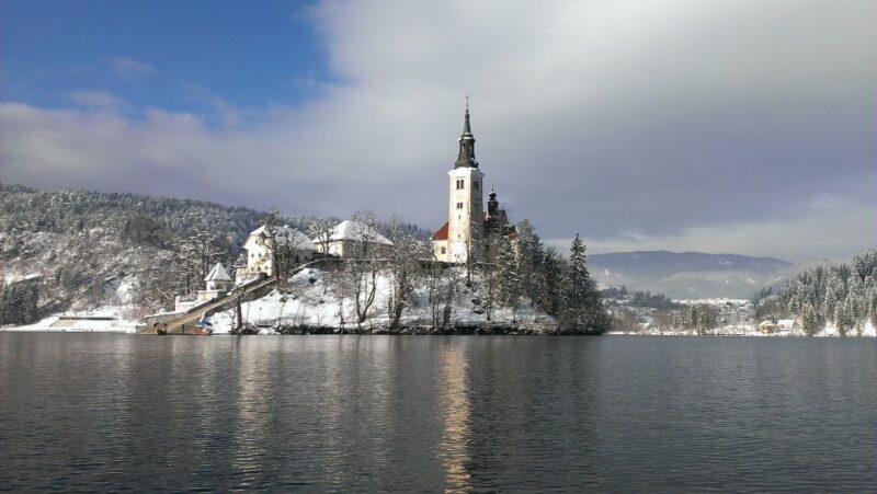 From Zagreb: Lake Bled and Ljubljana Private Day Tour - Optional Lunch Stop