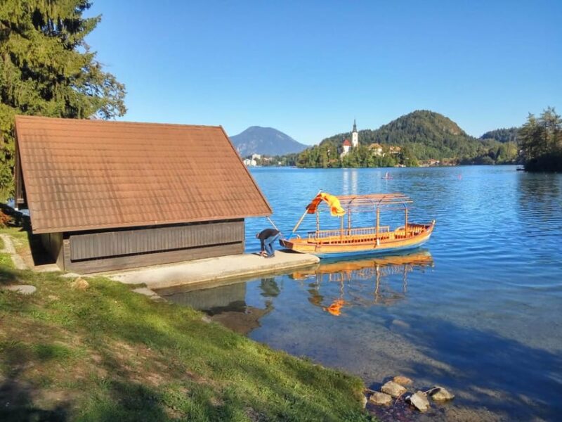 From Zagreb: Ljubljana and Lake Bled Small Group Guided Tour - Scenic Drive Through Mountains