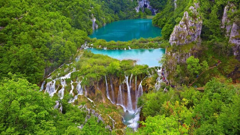 From Zagreb: Plitvice Lakes National Park Full-Day Tour - Itinerary Highlights