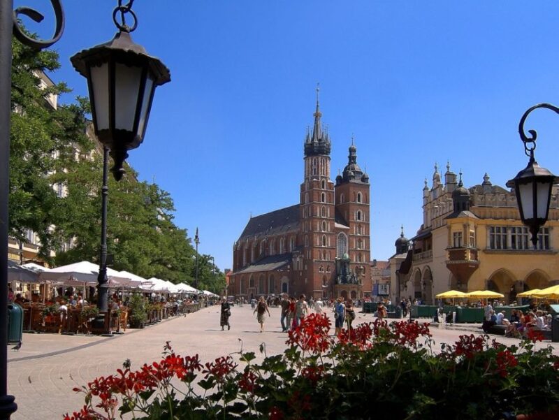 From Zakopane: Krakow Old Town Private Guided Day Trip - Pickup and Drop-off