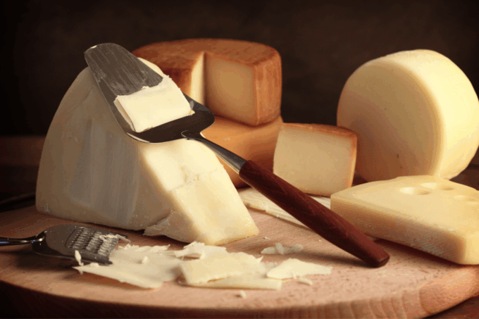From Zurich: Chocolate & Cheese Factory, the Rhine Falls - Customizing Your Experience