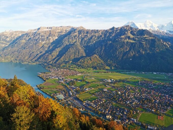 From Zurich: Day-Trip to Interlaken - Comfortable Attire and Footwear Recommendations