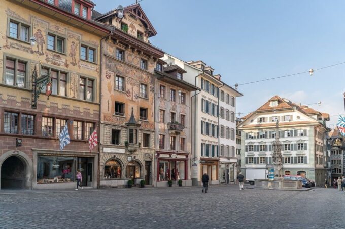 From Zurich: Day Trip to Lucerne With Optional Yacht Cruise - Optional Yacht Cruise