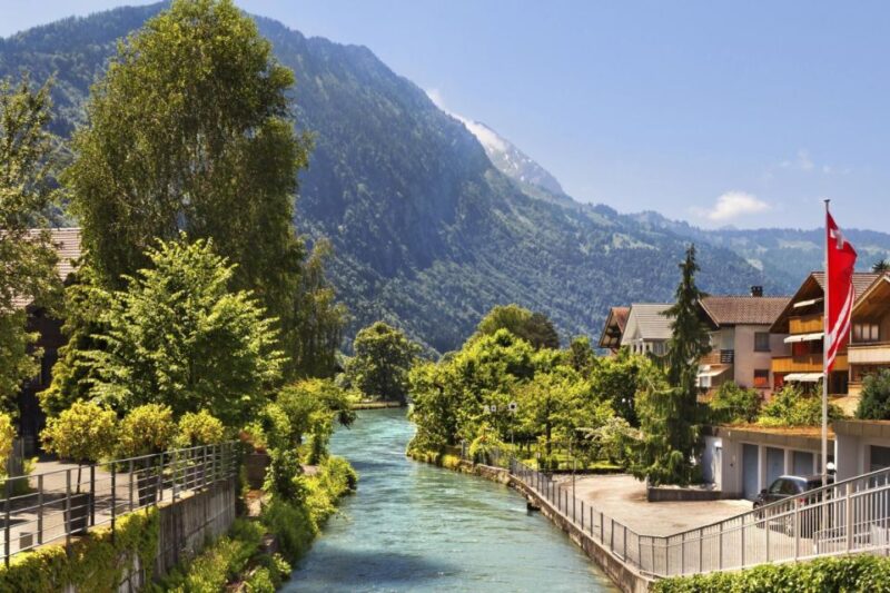 From Zurich: Interlaken and Grindelwald Day Trip by Coach - Exploring the Lakeside Town of Interlaken