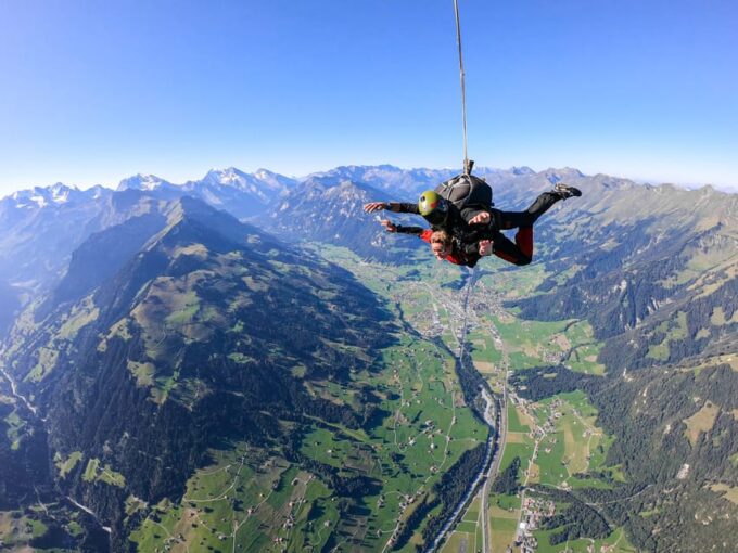 From Zurich: Interlaken Skydiving & Scenic Flight Adventure - Tandem Skydiving: The Thrill of Freefall