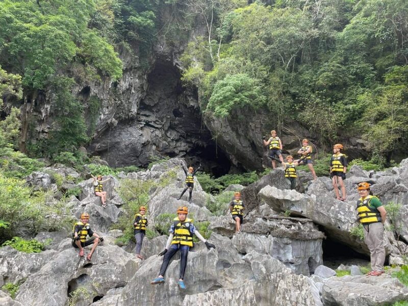 FromNinh Binh: Phong Nha, Paradise Cave, Dark Cave Adventure - Meeting Point and Accommodation