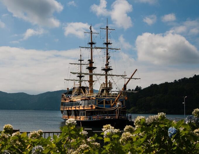 FromTokyo: Hakone & Lake Ashi Private Chartered Day Trip - Booking Information