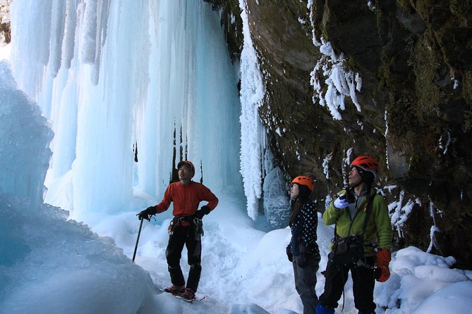 Frozen Fall Trekking - Meeting Point and Pickup