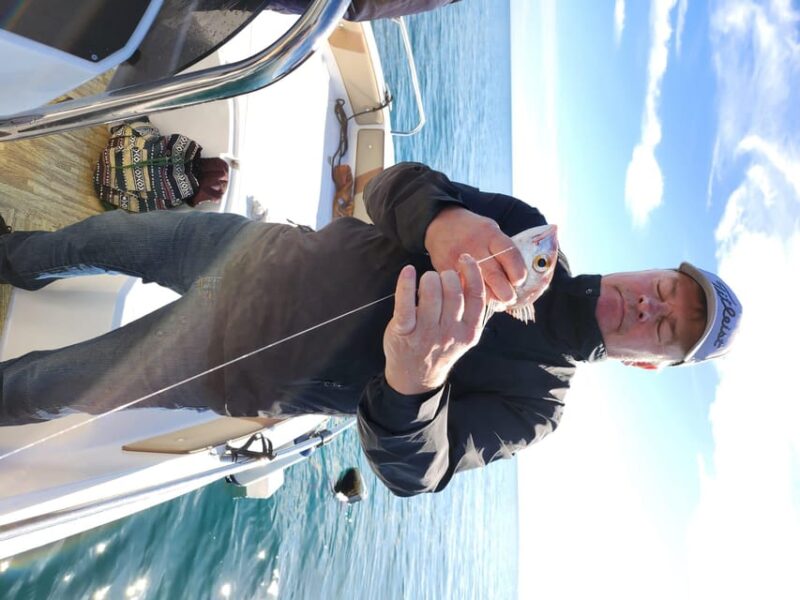 Fuengirola: Amazing Fishing Trip - Onboard Amenities