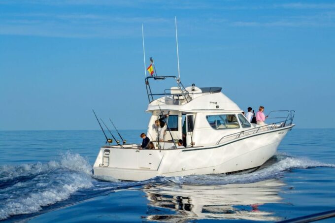Fuengirola: Amazing Fishing Trip - Booking and Cancellation Policy
