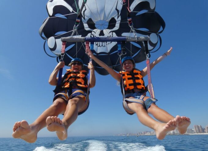 Fuengirola: Deluxe Parasailing Flight From Fuengirola Port - Booking and Cancellation Policy