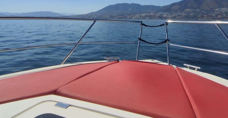 Fuengirola: Fantastic Dolphin Watching Yacht Tour - Fuengirolas Scenic Coastal Views