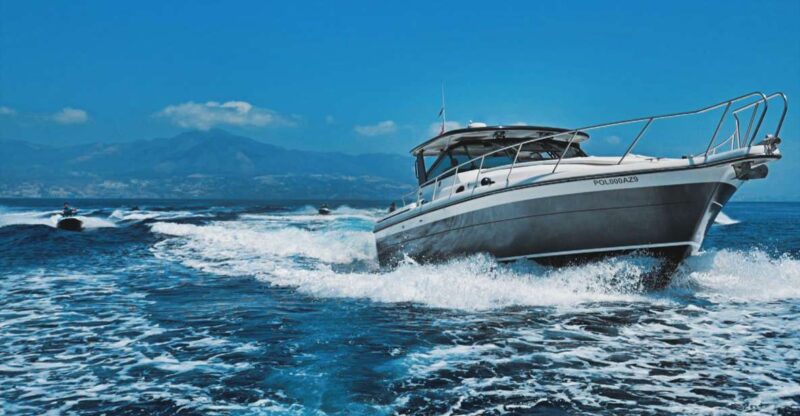 Fuengirola: Private Cruise on the Costa Del Sol With Drinks - VIP Captain Services
