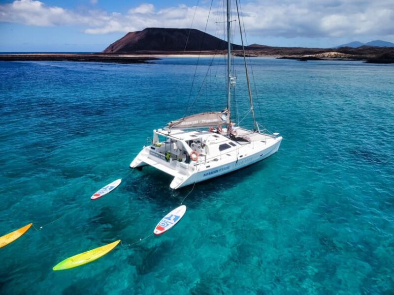 Fuerteventura: Catamaran Excursion to Lobos Island - Paella and Onboard Dining