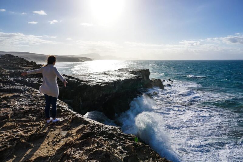Fuerteventura: La Pared Sunset Adventure With Photoshoot - Hiking to Cliffs and Surfers Beach