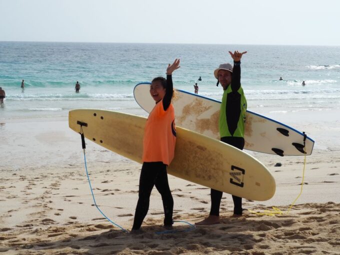 Fuerteventura: Learn to Surf Lesson - Instructor Qualifications