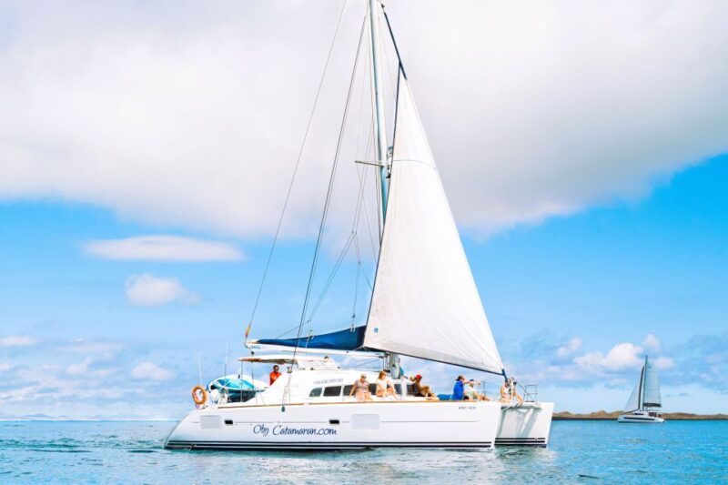 Fuerteventura: Lobos Island Oby Catamaran Cruise - Exploring Lobos Islands Natural Beauty