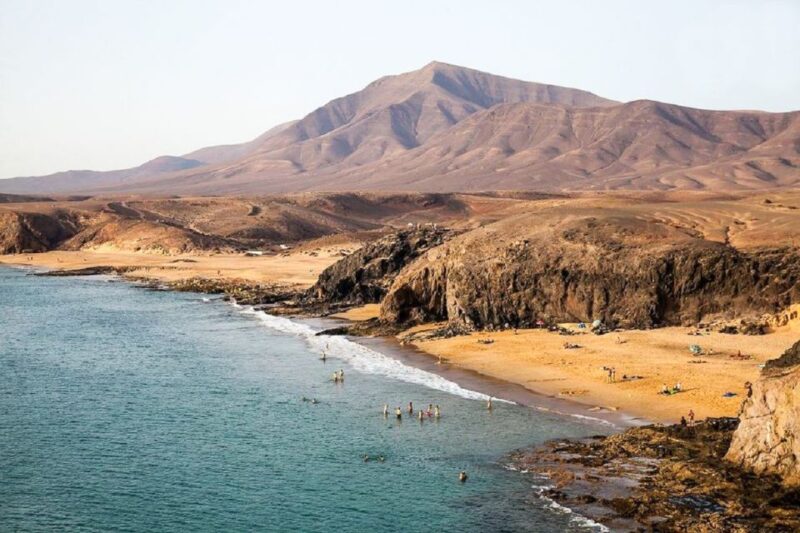 Fuerteventura: Round-Trip or 1-Way Ferry Ticket to Lanzarote - Ferry Journey and Amenities
