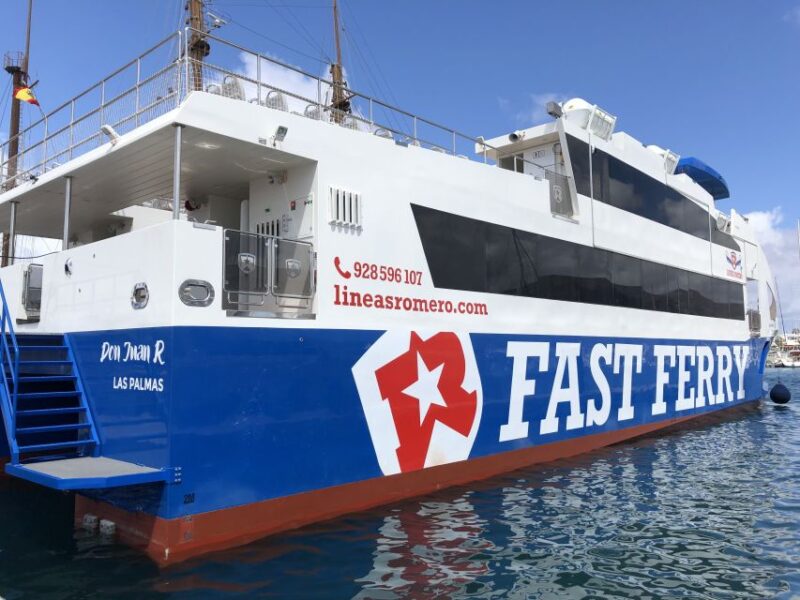 Fuerteventura to Lanzarote Ferry Crossing With Bus Service - Exploring Lanzarotes Attractions