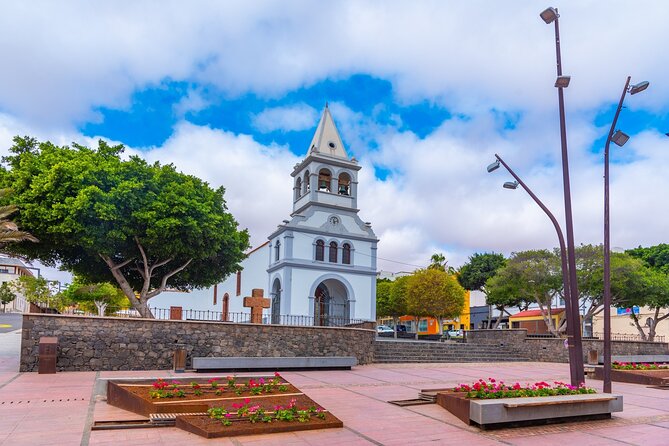 Fuerteventura's Cultural Gems: A Walking Tour - Sculptures and Statues of Puerto Del Rosario